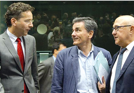 Ο Τσακαλώτος πάντως ήταν από τους πιο μετριοπαθείς στα... πανηγύρια που ακολούθησαν της συμφωνίας